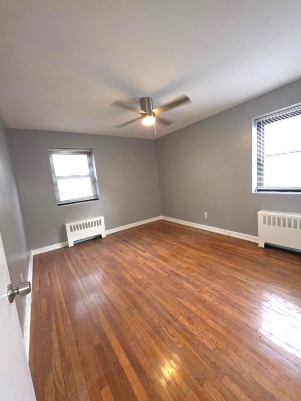 Building Photo - 165 Vroom St