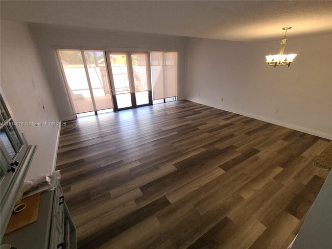 Building Photo - 13390 SW 91st Terrace