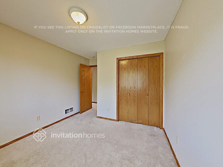 Building Photo - 9356 Vincent Ave N