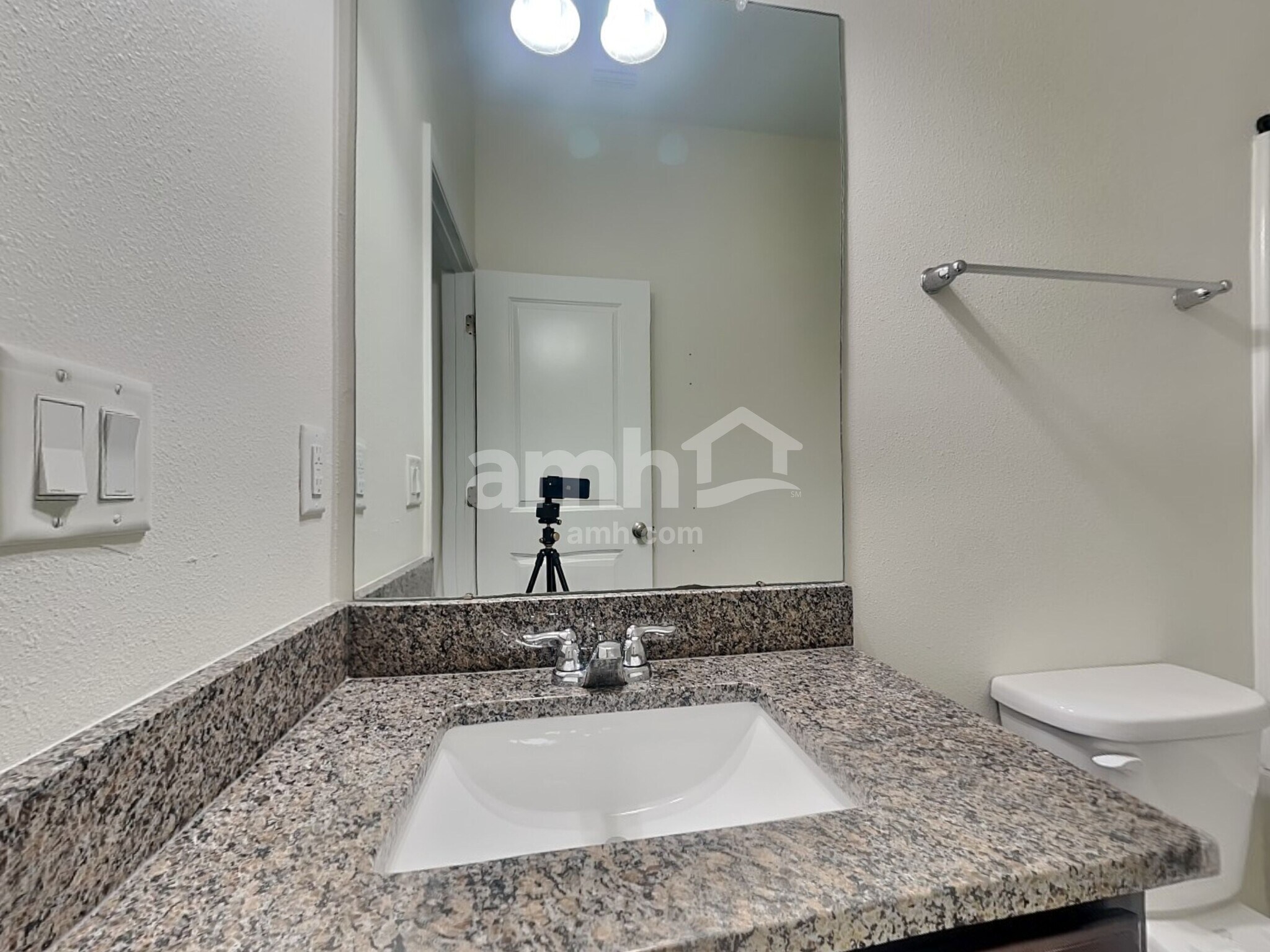 Building Photo - 11516 Pace Bend Ct