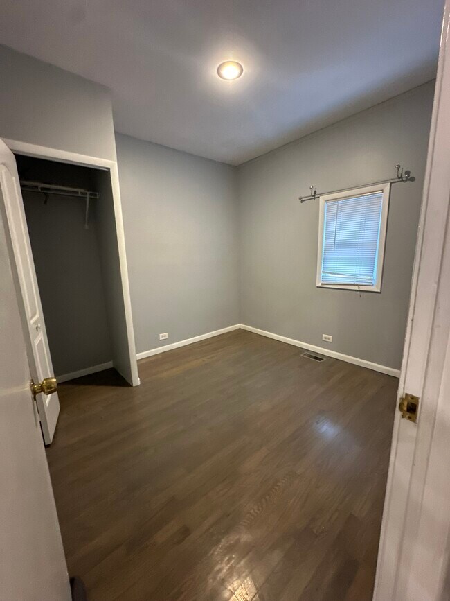 Building Photo - Erie