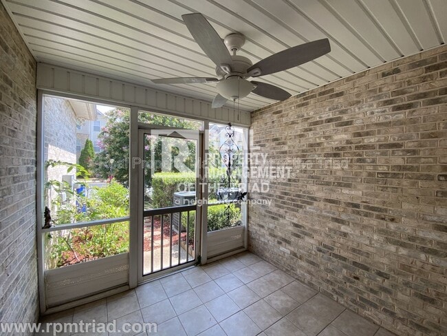 Building Photo - 2409 Autumn Mist Dr