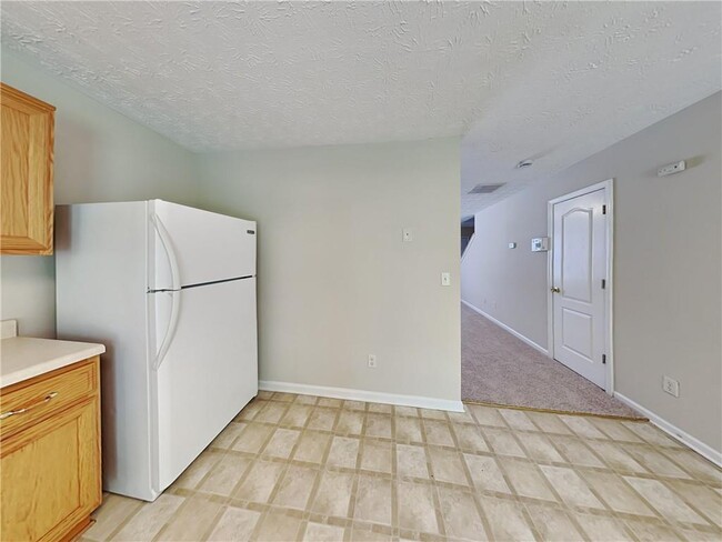 Building Photo - 3116 Fields Dr