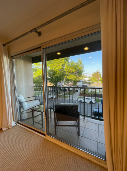 Building Photo - 4501 Cedros Ave
