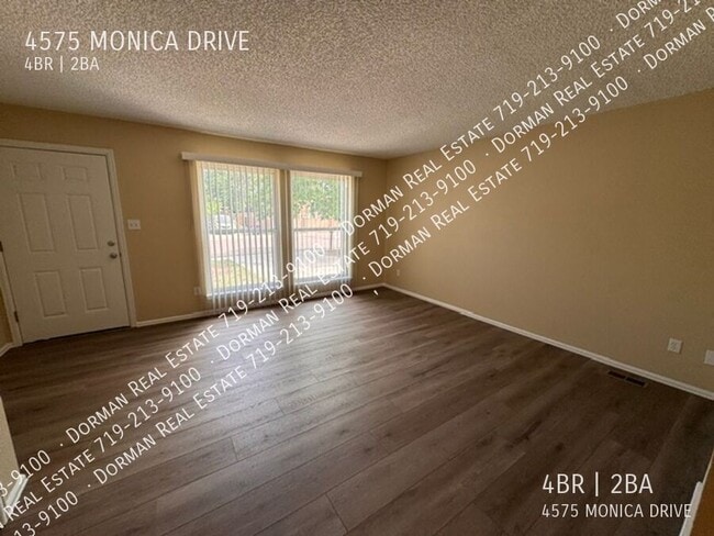 Building Photo - 4575 Monica Dr