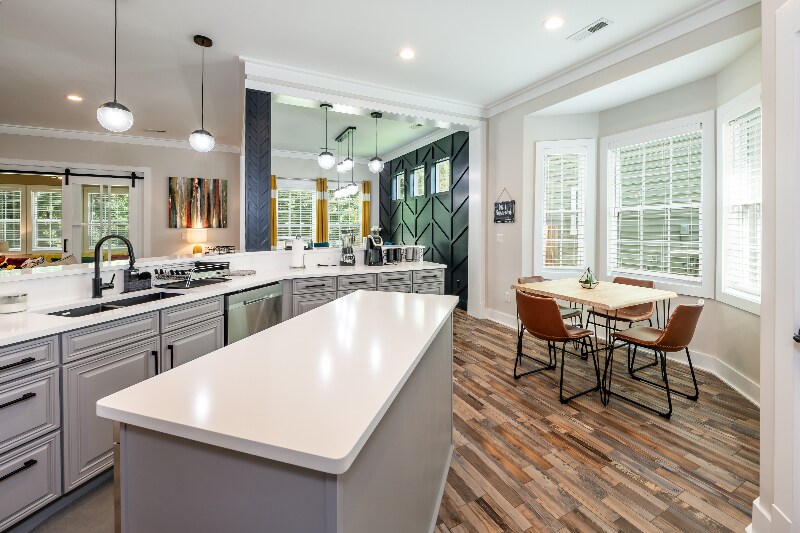 Building Photo - 1732 Waterbrook Dr