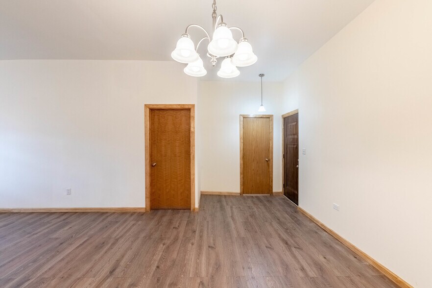 Building Photo - 1836 S Blue Island Ave