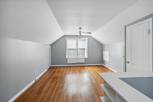 Building Photo - 19007 Kentfield St