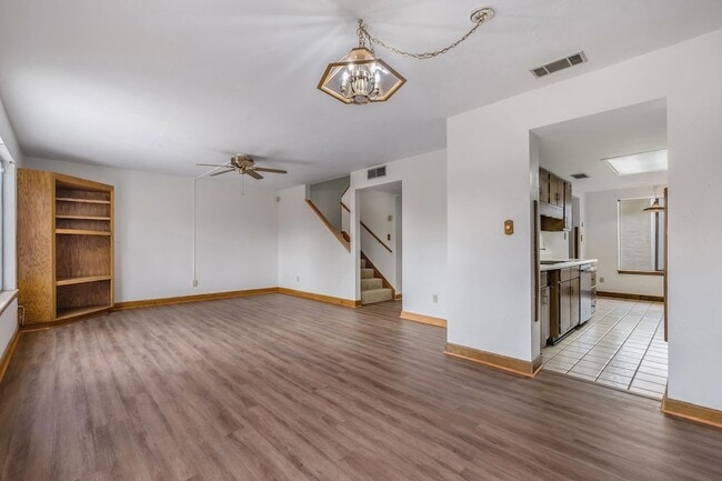 Building Photo - 3128 Blairstone Ct