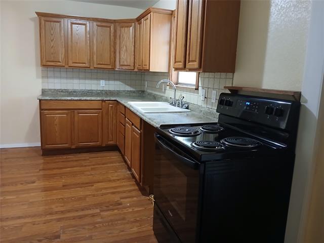 Building Photo - 140 Evergreen Dr