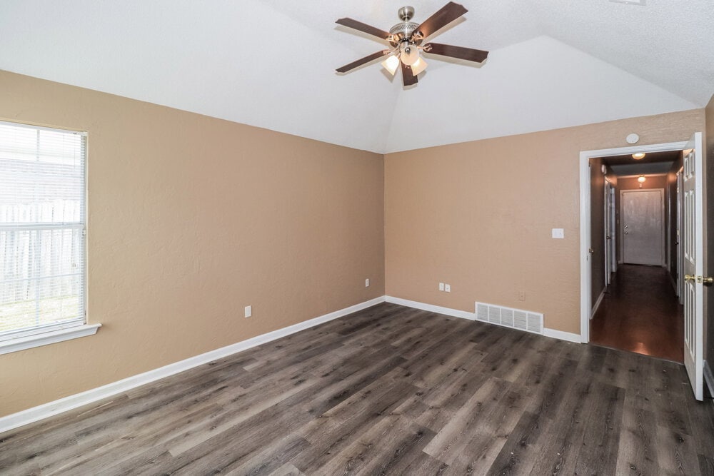 Building Photo - 2811 Misty Bay Dr