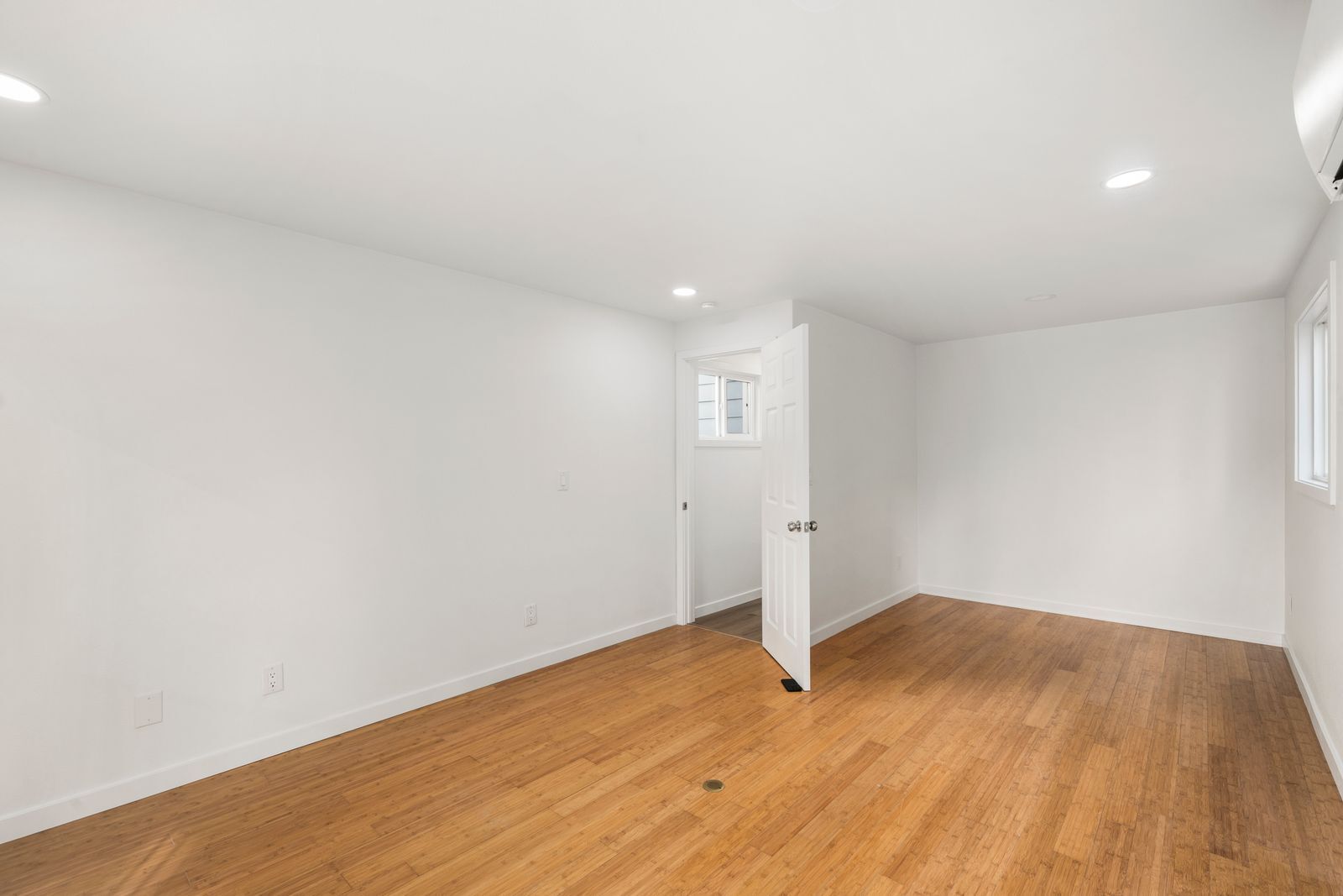 Building Photo - 2411 S Norman St