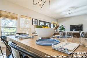 Building Photo - 6789 river