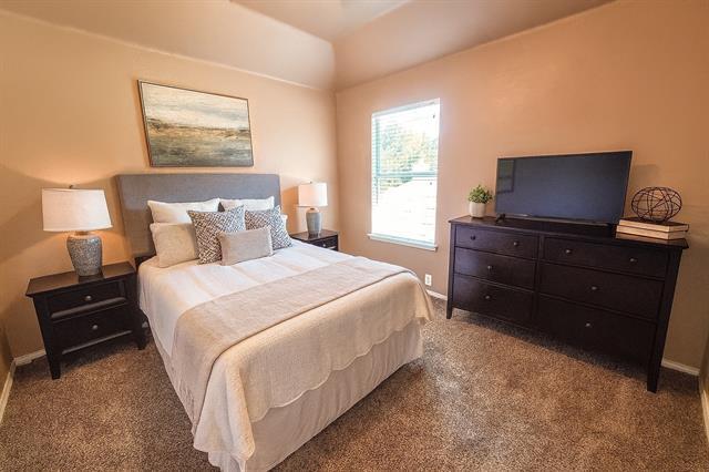 Building Photo - 418 Sonoma Dr