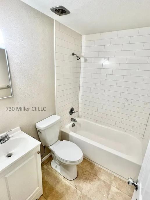 Building Photo - 730 Miller Ct