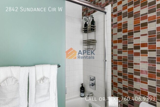 Building Photo - 2842 Sundance Cir W