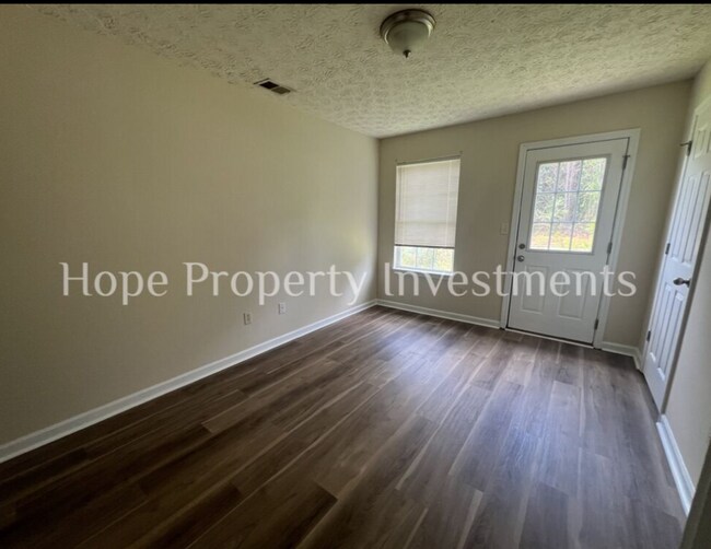 Building Photo - 3136 Mobley Bridge Rd