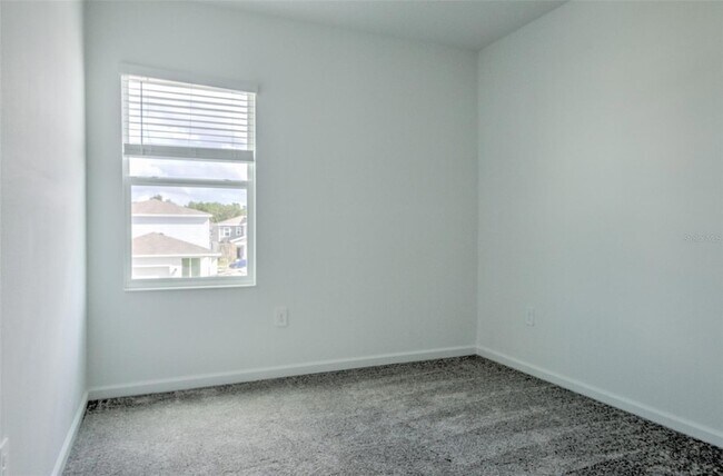 Building Photo - 3193 Country Side Dr