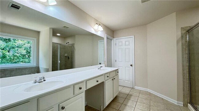 Building Photo - 3695 Fedorite Walk