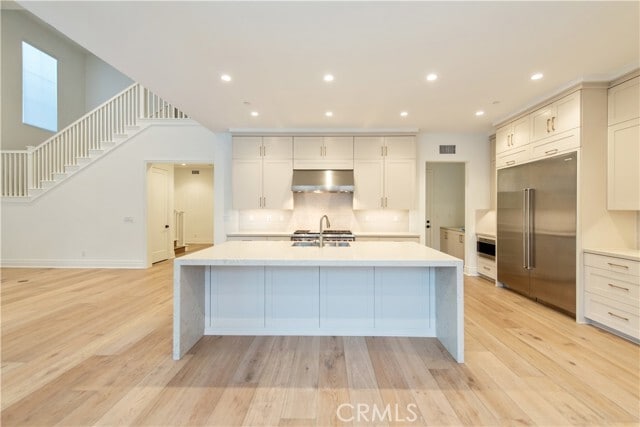 Building Photo - 114 Limone