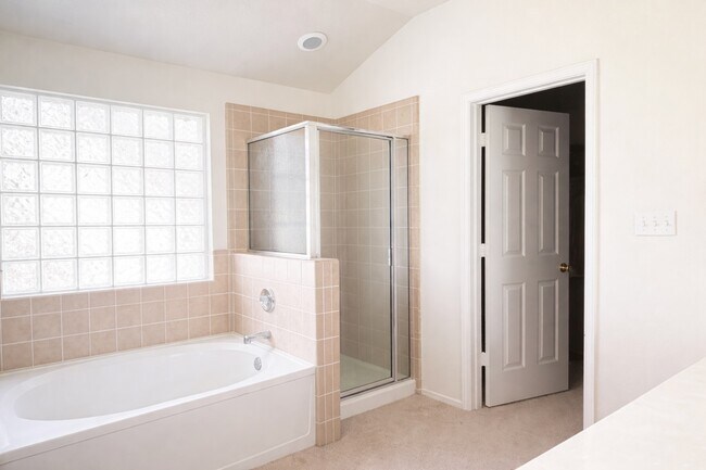 Building Photo - 169 Red Hawk Ridge