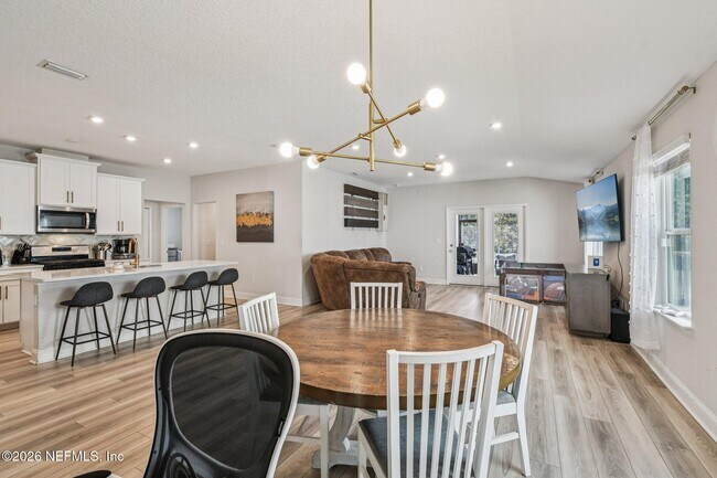 Building Photo - 13220 Cameron Vly Ct