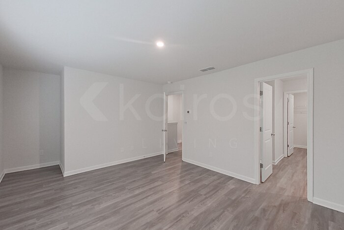 Building Photo - 366 Ironwood Ct