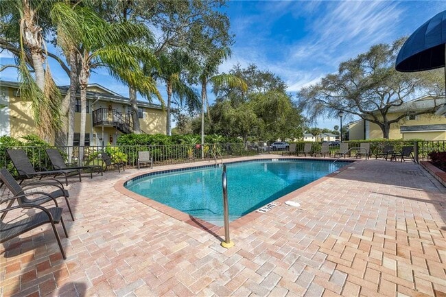 Building Photo - 3001 58th Ave S