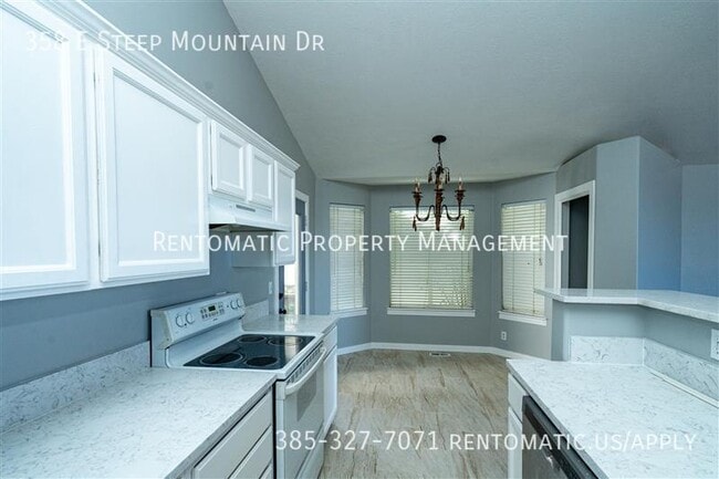 Building Photo - 358 Steep Mountain Dr