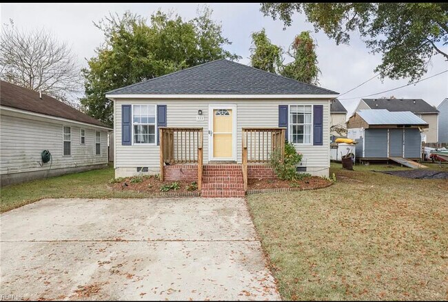 Primary Photo - 311 Diamond Ave