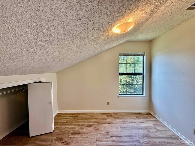 Building Photo - 1516 Portside Dr