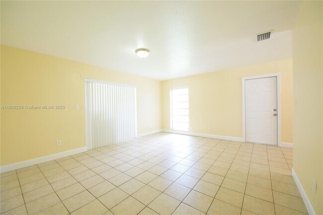 Building Photo - 15410 SW 295th St