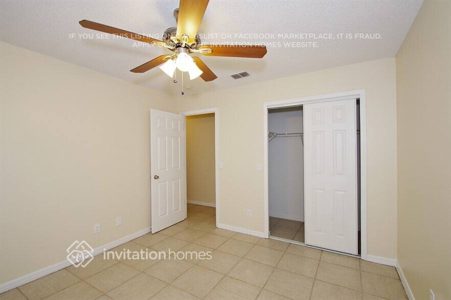 Building Photo - 320 San Lanta Cir