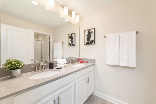 Building Photo - 400 Ocean Course Ave