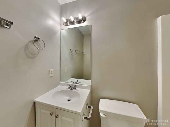 Building Photo - 281 Oak Vista Court Lawrenceville GA