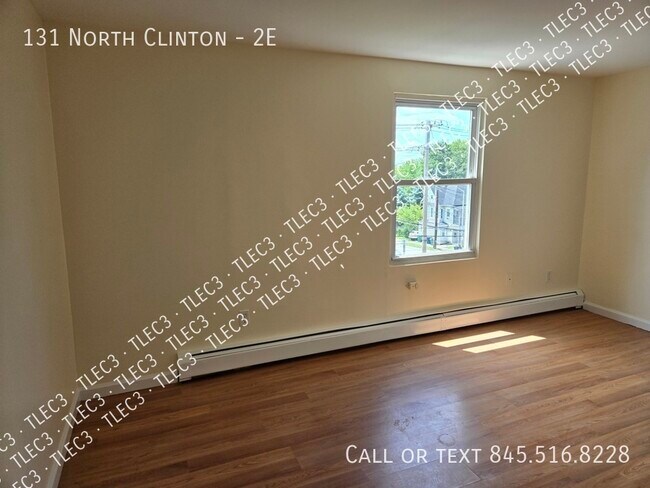 Building Photo - 131 North Clinton-2E