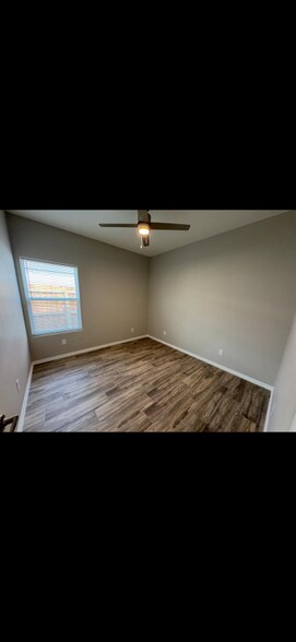 Building Photo - 3801 Walnut Ave
