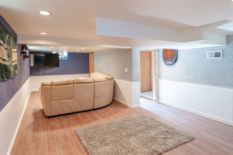 Basement - 4220 S Adams Ave