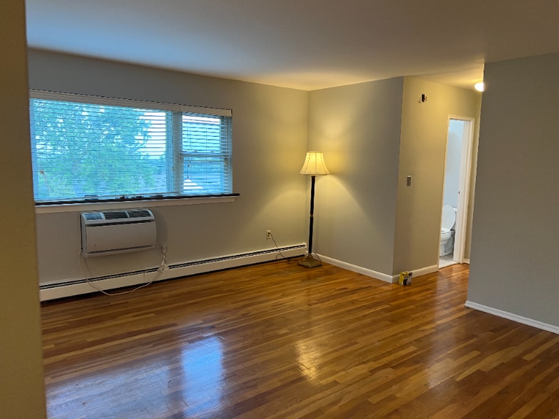 Building Photo - 2467 NJ-10