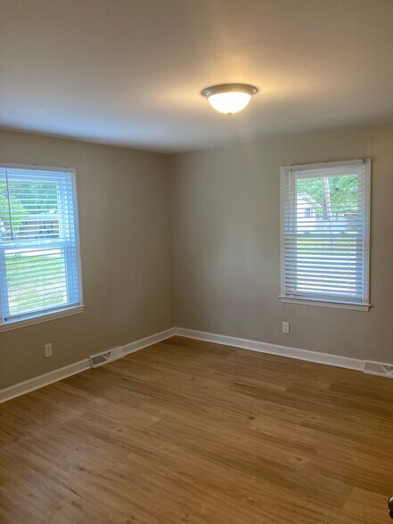 2nd bedroom - 1200 S Highland Ave