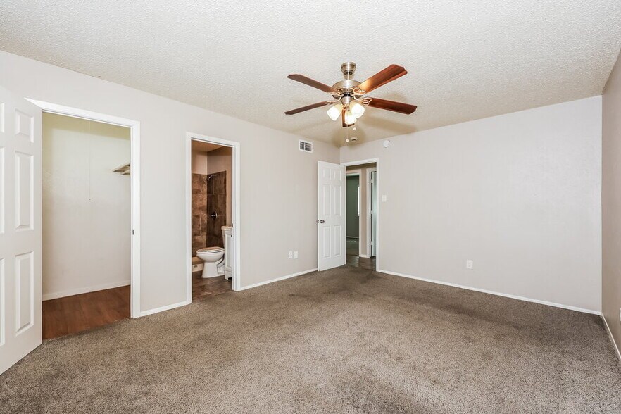 Building Photo - 1522 Sunset Ln