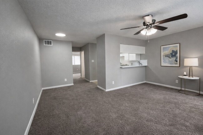 Building Photo - 414 Marshall St