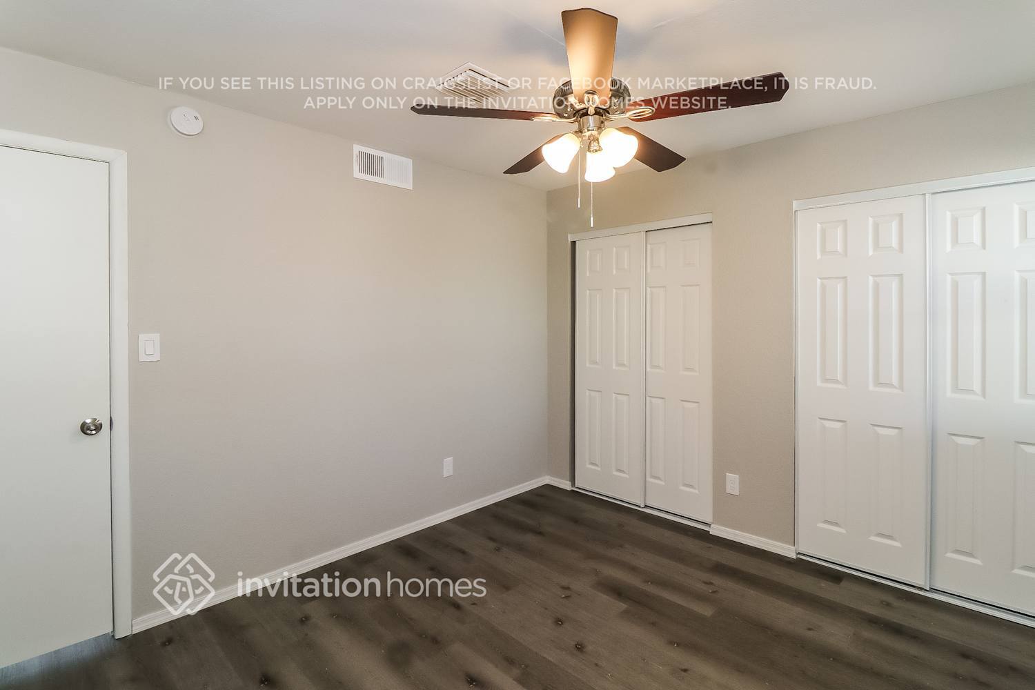 Building Photo - 1624 W Behrend Dr