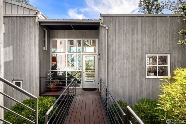 Building Photo - Architectural Seattle Masterpiece with Pan...