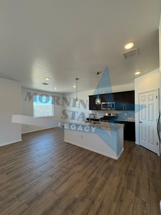 Building Photo - 3 New Construction - Move in Ready!