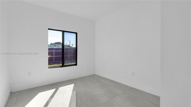 Building Photo - 21831 SW 109th Ct