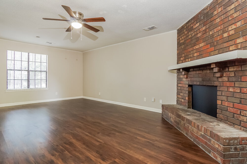 Building Photo - 40 Sunscape Dr