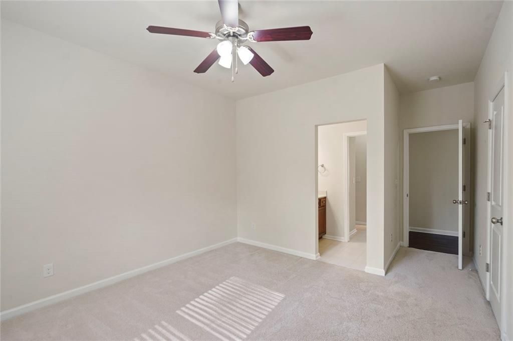 Building Photo - 2680 Ogden Trl