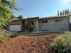 Building Photo - 7000 Dudley St