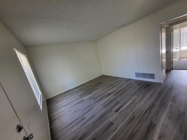 Building Photo - 82075 Country Club Dr